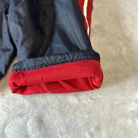 GAP - 2 piece matching set.  Size 6-12 months - Picture 7 of 8